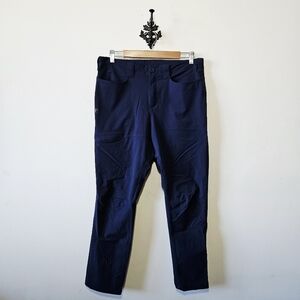 MEC Cargo Hiking Pants Size 34 Navy Blue Tactical Outdoor EUC